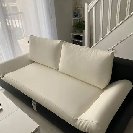 Magnifique Duplex Climatise Avec Vue Sur La דירה