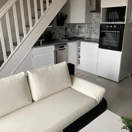 Magnifique Duplex Climatise Avec Vue Sur La דירה *
